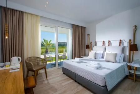 Solimar Turquoise - Adults Only - 7