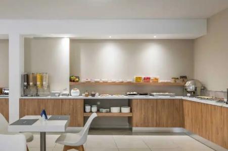 Sea View & Apartment - 29