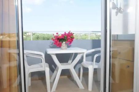 Mastorakis and Studios - 105