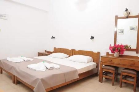 Mastorakis and Studios - 92