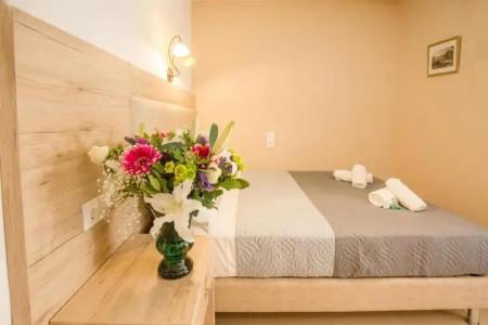 Mastorakis and Studios - 132