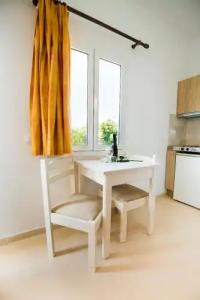 Mastorakis and Studios - 55