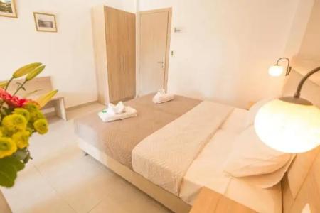 Mastorakis and Studios - 124