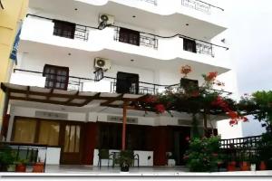 Artemis Hotel, Херсониссос