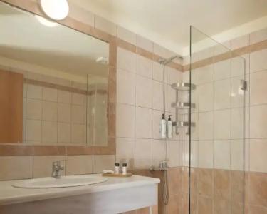 Asterias Village - 57