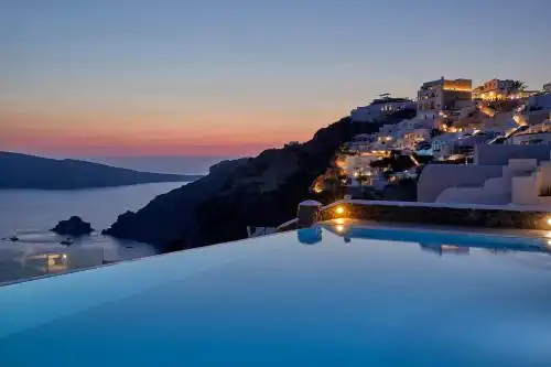 La Perla Villas and Suites - Adults Only - 0