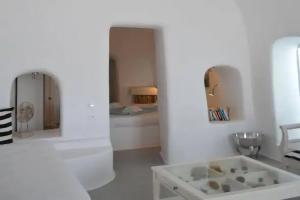 Апарт-отель «Prime Suites», Ия