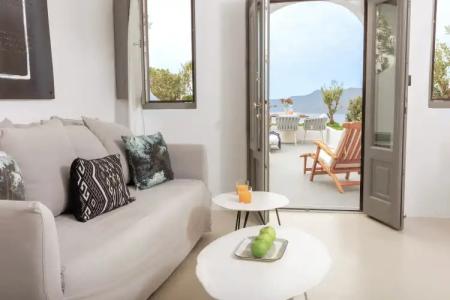 Ikies Santorini - 105