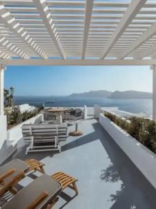 Ikies Santorini - 76