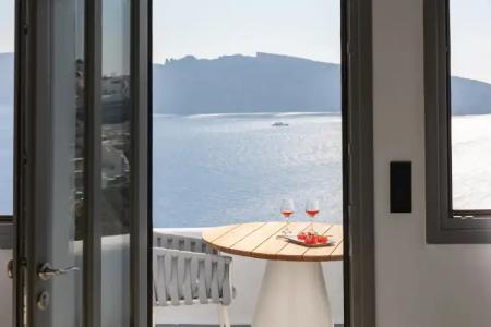 Ikies Santorini - 22