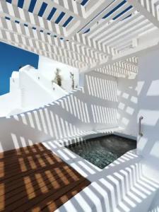 Ikies Santorini - 98