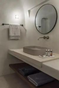 Art Maisons Oia Castle - 46