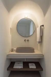 Art Maisons Oia Castle - 8