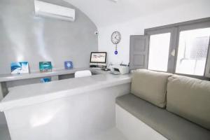 Апартаменты «Theodora Suites», Ия