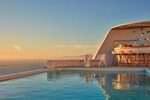 Astra Suites - 0