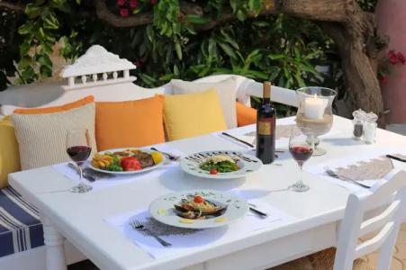 Drossia Palms and Nisos Beach Suites - 7