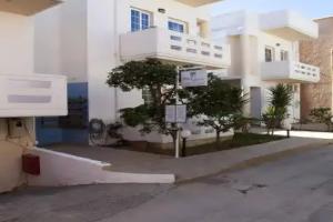 Апарт-отель «Anna Katerina», Платаньяс