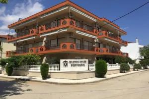 Апарт-отель «Milonas House», Паралия-Дионисиу