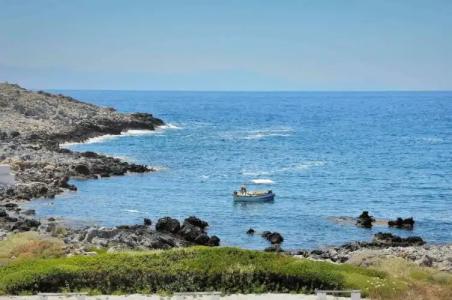 Nanakis Beach Luxury Apartments - 56