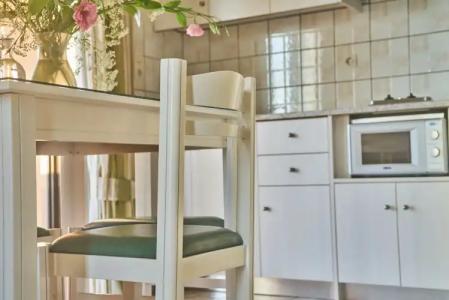 Nanakis Beach Luxury Apartments - 8