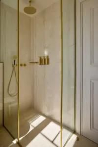 Mediterranean Palace - 99