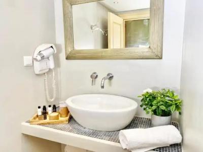 Archontika Karamarlis - 142