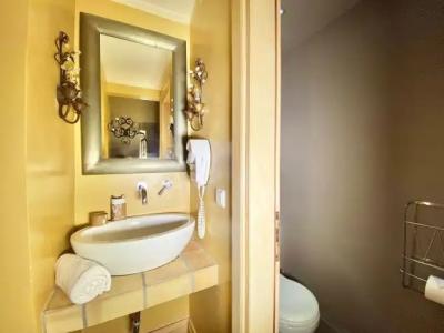 Archontika Karamarlis - 92