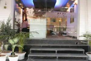 Hotel «Bb Palace (a Family Hotel)», Дели