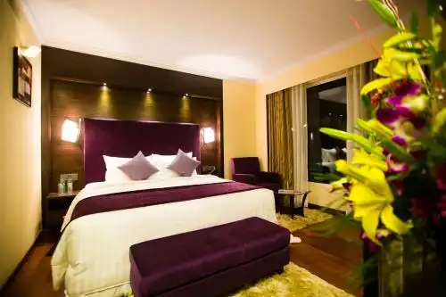 Sterlings Mac & Suites - 20