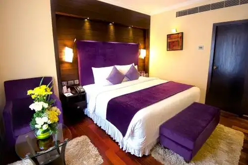 Sterlings Mac & Suites - 19