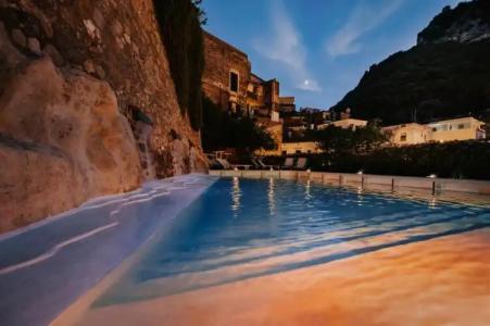 Amalfi Resort - 37