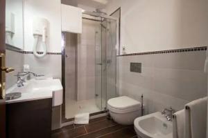 Отель «Santa Maria Degli Ancillotti», Бастия-Умбра