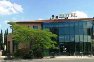 Hotel «Semifonte», Поджибонси