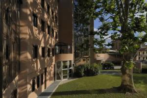 Aemilia Hotel Bologna, Болонья