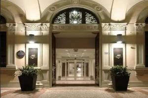 I Portici Hotel Bologna, Болонья