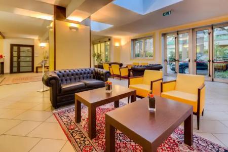 Best Western City - 24