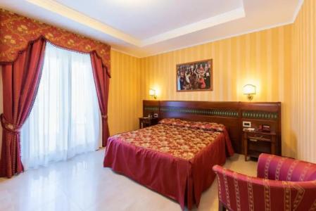 Lido - Beach and Palace - 4