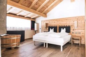 Tirler - Dolomites Living Hotel, Кастельротто