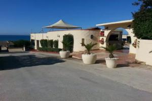 Апарт-отель «Triscinamare Residence», Кастельветрано