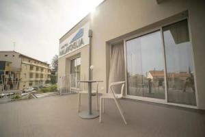 Hotel «Malavoglia», Ачи Трецца