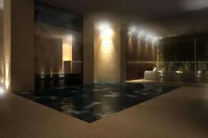 Hotel «Queen Mary», Каттолика