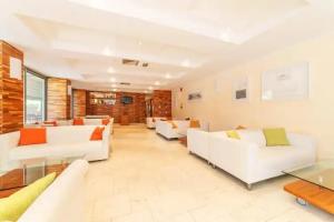 Ferretti Family Hotel Madison - Cattolica, Каттолика