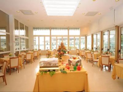 Grand Excelsior - 17