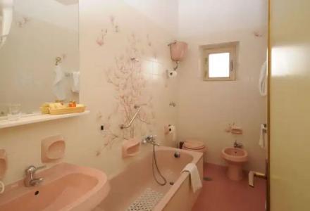 Grand Excelsior - 29