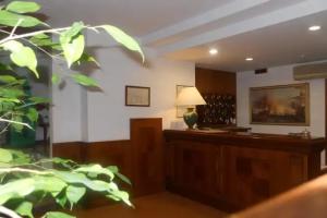Hotel «Traghetto», Чивитавеккья