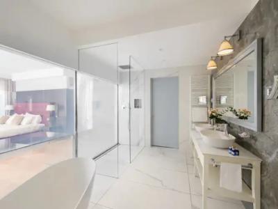 Palace Lake Como - 45