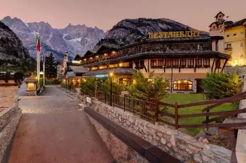 iHs Courmayeur Mont Blanc - 0