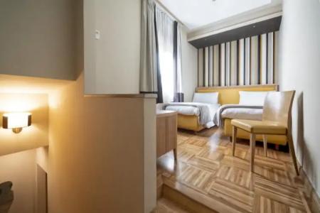 Solo Experience - 64