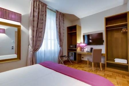 Solo Experience - 24