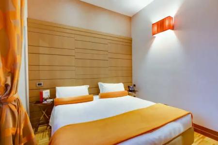 Solo Experience - 25